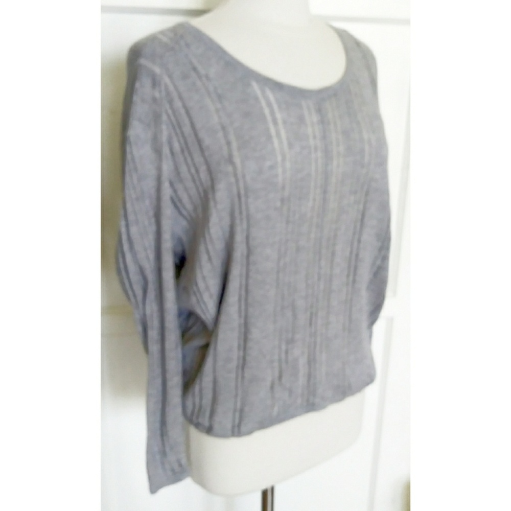 Two by Vince Camuto Hi-lo long slee